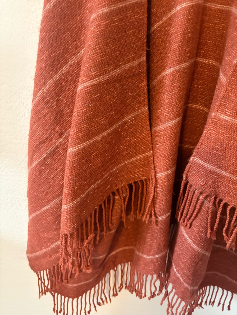 Universal Thread Rust Open-Front Fringe Poncho - Picture 13 of 16